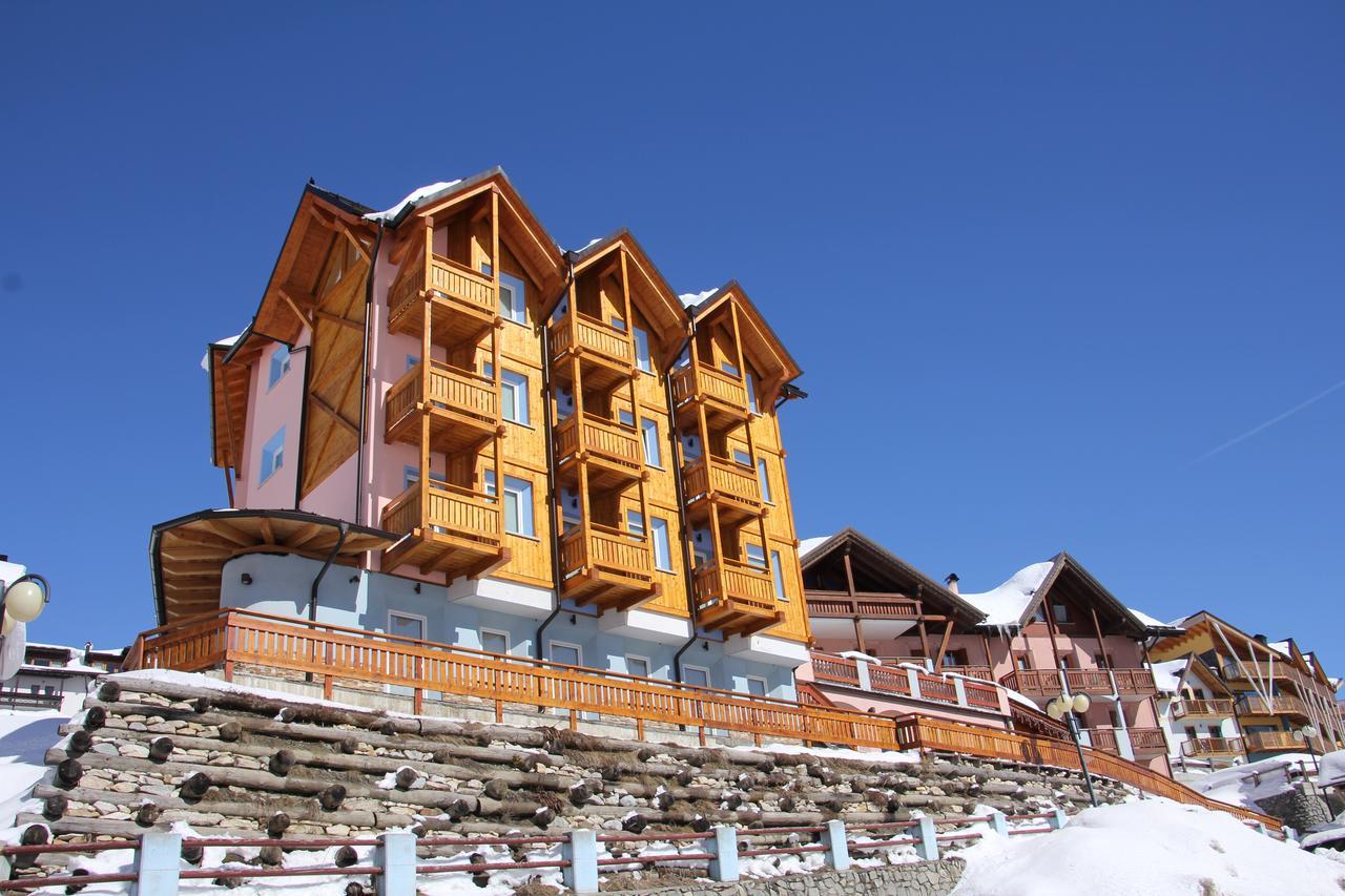 Hotel Residence Dahu Passo del Tonale Exterior photo